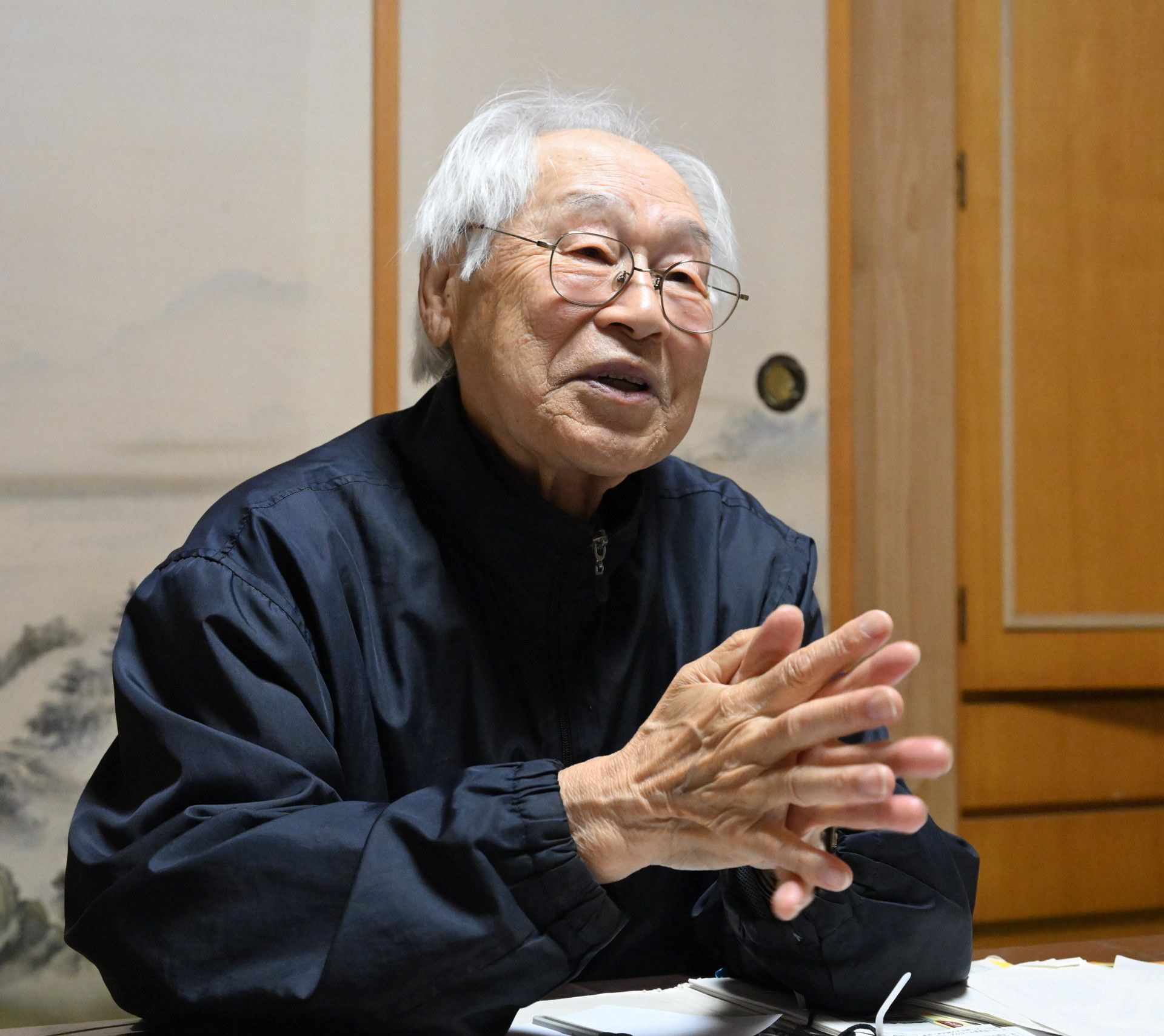 「小泊の歴史を語る会」会長の柳澤良知さん